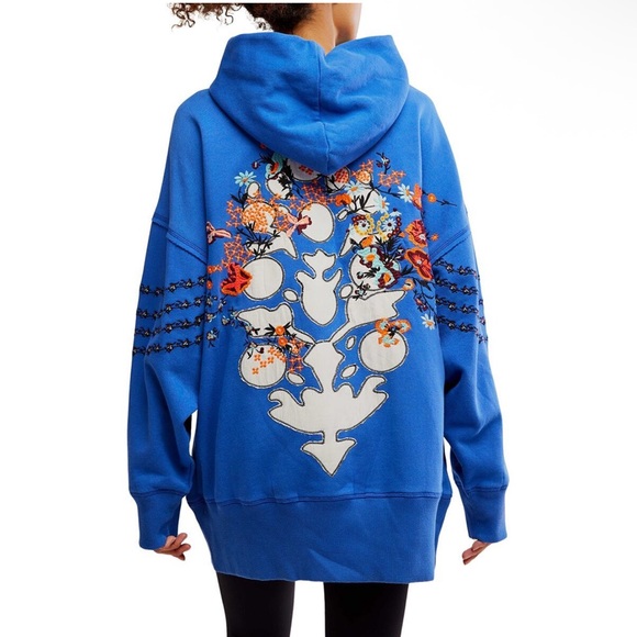 SOLD! FP Movement At My Best Embroidered Sweatshirt In Stellar Blue Size Medium - Picture 3 of 8